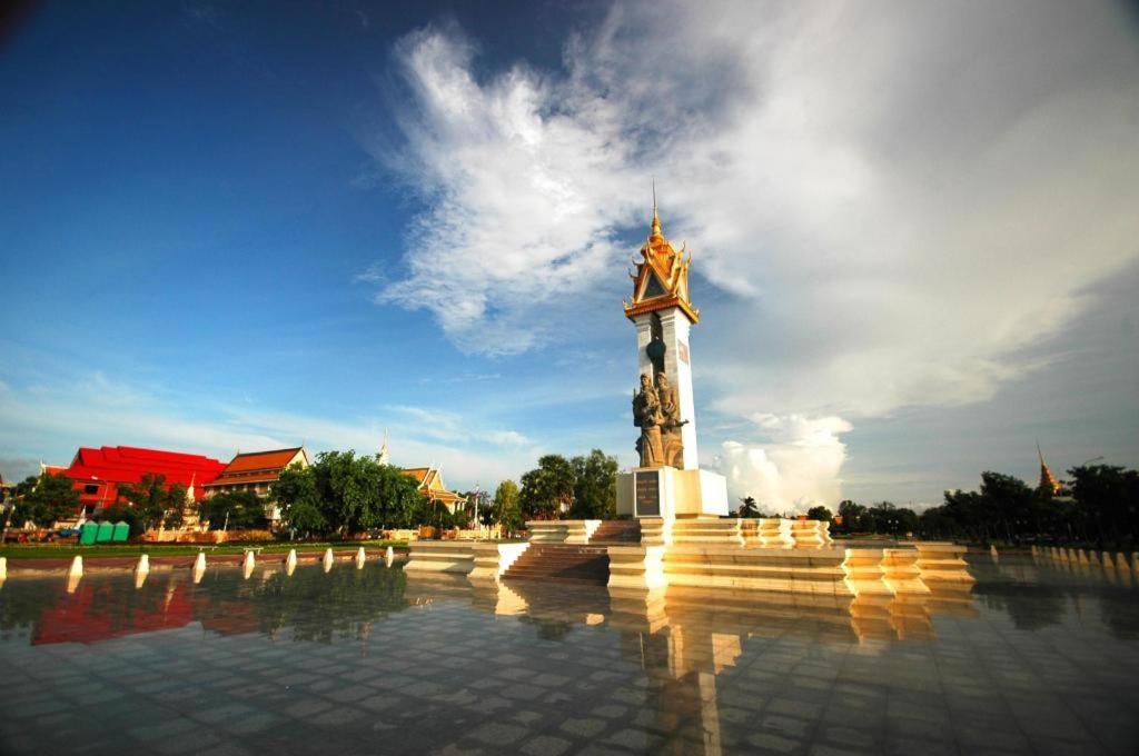 V Boutique Hotel @ Koh Pich Phnom Penh Exterior photo