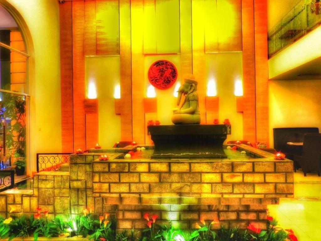 V Boutique Hotel @ Koh Pich Phnom Penh Exterior photo