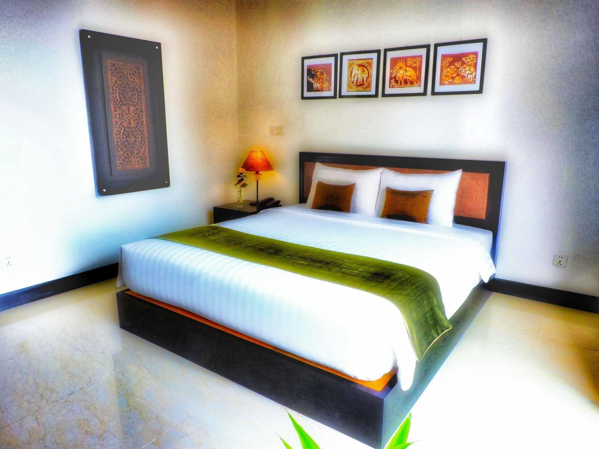 V Boutique Hotel @ Koh Pich Phnom Penh Exterior photo
